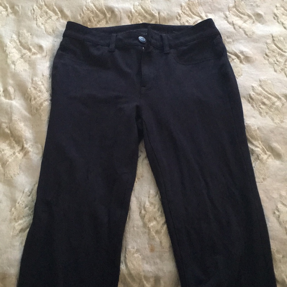 Black jeggings